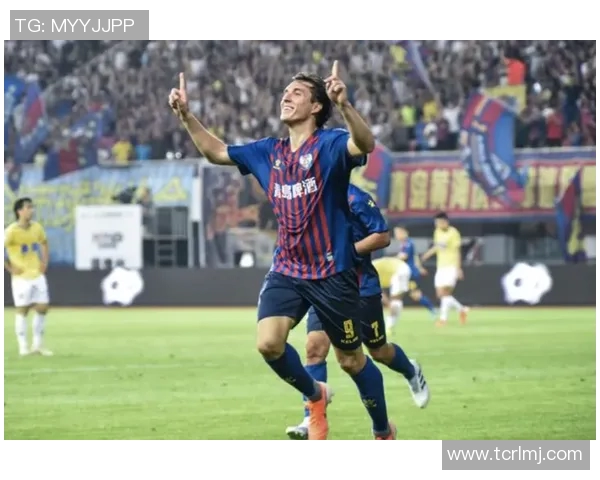 杭州足球队以66分领跑洲际杯积分榜展现强劲实力