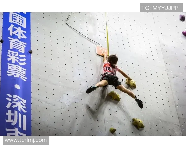 深圳攀岩队配合引发热议争议背后的团队默契与挑战 深圳攀岩队配合引发热议争议背后的团队默契与挑战