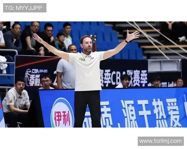 吉林男篮迎战浙江金牛期待精彩对决双方球员全力以赴争夺胜利荣耀