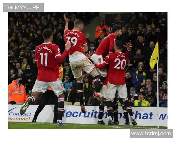 曼联与诺维奇精彩对决回顾2020赛季全场集锦与精彩瞬间分析