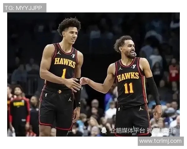 特雷杨引领新时代篮球风潮展现超凡技术与领袖魅力