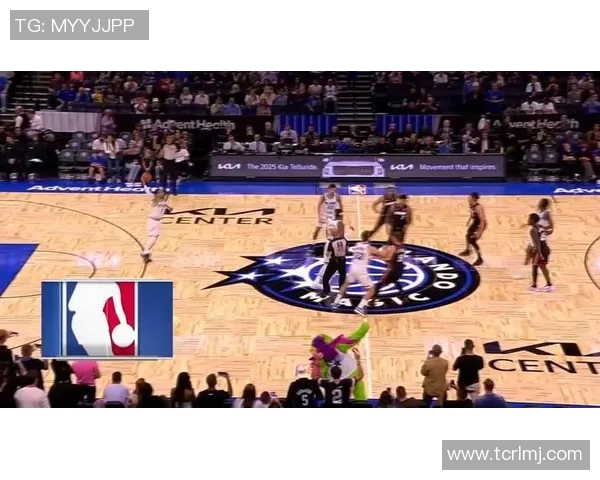 老鹰队与尼克斯队激战正酣谁能在这场对决中笑到最后 老鹰队与尼克斯队激战正酣谁能在这场对决中笑到最后