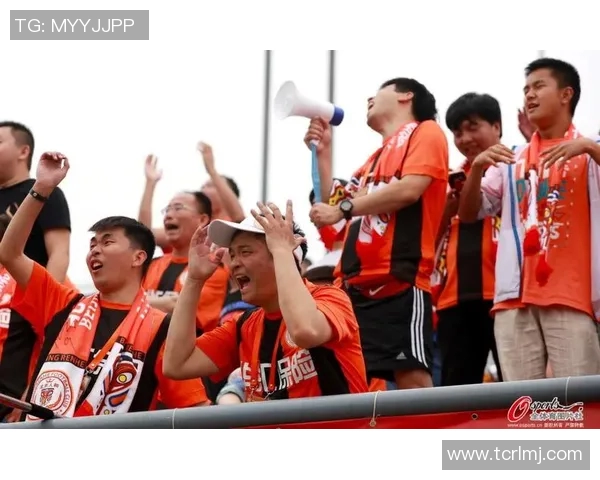 贵州智诚与辽宁精彩对决回顾赛场瞬间尽显足球魅力与激情