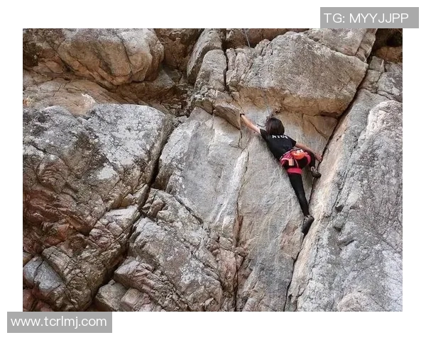 重庆攀岩队耐力提升之路探索与训练方法分享